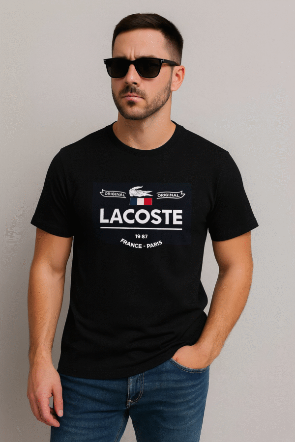 ⁦T-Shirt Lacoste (Trend)⁩ - الصورة ⁦2⁩